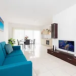 דירה The Pinnacle Fl2 Escape By Homely *