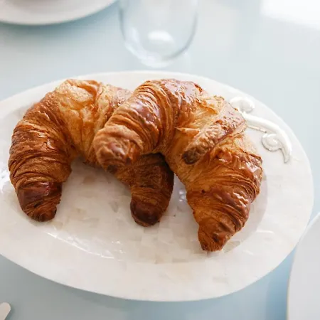 The Pinnacle Fl2 Escape By Homely *