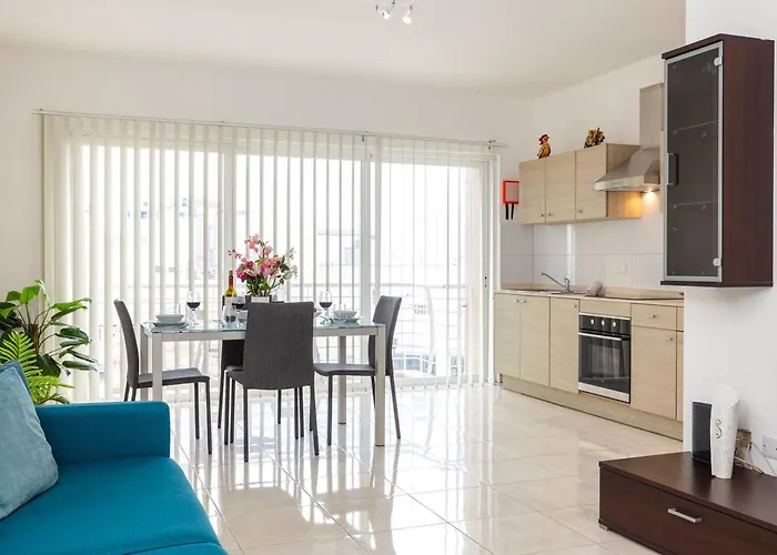 Appartement The Pinnacle Fl2 Escape By Homely