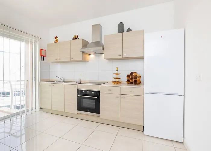 The Pinnacle Fl2 Escape By Homely Appartement *