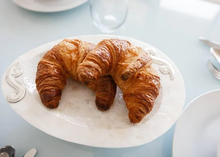 The Pinnacle Fl2 Escape By Homely *